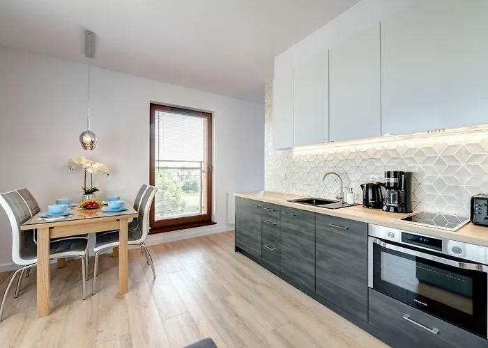 Live & Travel Number 1 Gdańsk