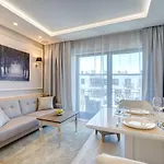Live & Travel Number 1 Apartman Gdańsk