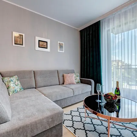 Apartment Live & Travel Number 1 *