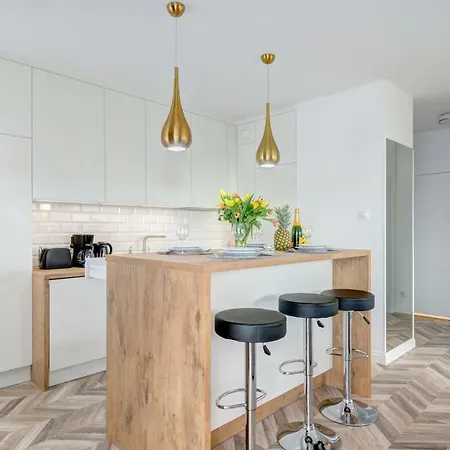 Live & Travel Number 1 * Gdańsk