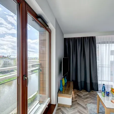 Apartment Live & Travel Number 1 *