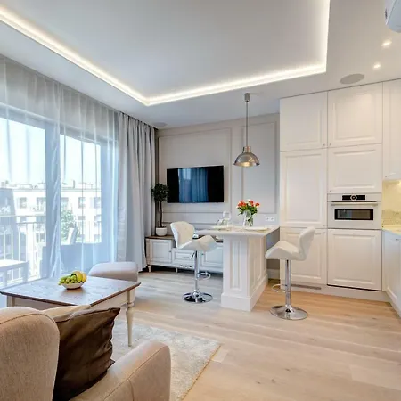 Live & Travel Number 1 * Gdańsk