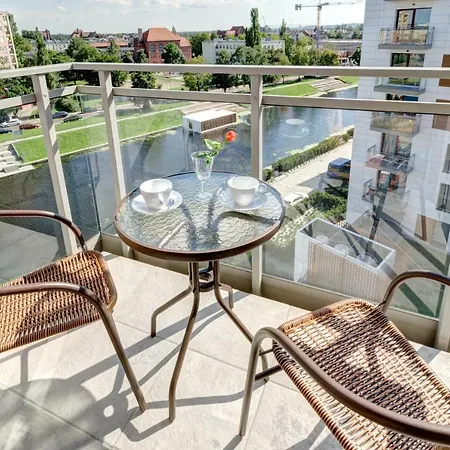 Live & Travel Number 1 * Gdańsk