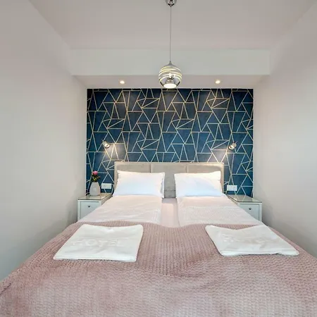 Apartamento Live & Travel Number 1 *