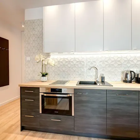 Apartamento Live & Travel Number 1 *