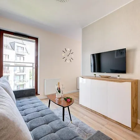 Live & Travel Number 1 Apartment *