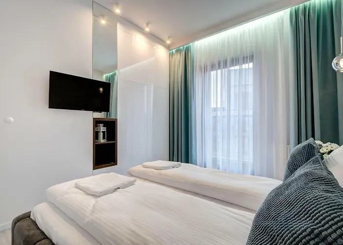 Live & Travel Number 1 格但斯克