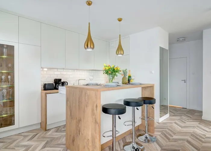 Live & Travel Number 1 * 格但斯克