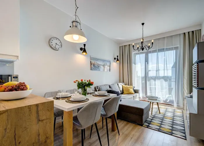 Live & Travel Number 1 Apartment