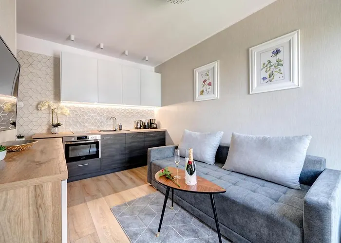 Live & Travel Number 1 格但斯克